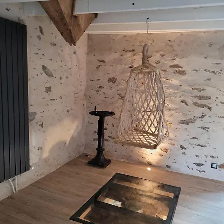 Le Moulin Du Gue En Vendee De 8 Atypique Et Exceptionnel Au Bord De L'eau A 30 Minutes Du Puydufou Agremente D'un Sauna Et Bain Nordique Au Feu De Bois Pour Vous Detendre Entre Amis Et Famille Sainte-Cécile