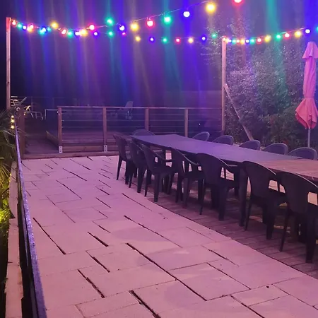 Le Moulin Du Gué En Vendée De 8 Atypique Et Exceptionnel Au Bord De L'eau à 30 Minutes Du Puydufou Agrémenté D'un Sauna Et Bain Nordique Au Feu De Bois Pour Vous Détendre Entre Amis Et Famille Hébergement de vacances *