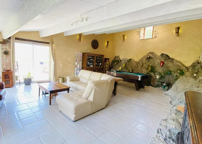 Le Moulin Du Gué En Vendée De 8 Atypique Et Exceptionnel Au Bord De L'eau à 30 Minutes Du Puydufou Agrémenté D'un Sauna Et Bain Nordique Au Feu De Bois Pour Vous Détendre Entre Amis Et Famille